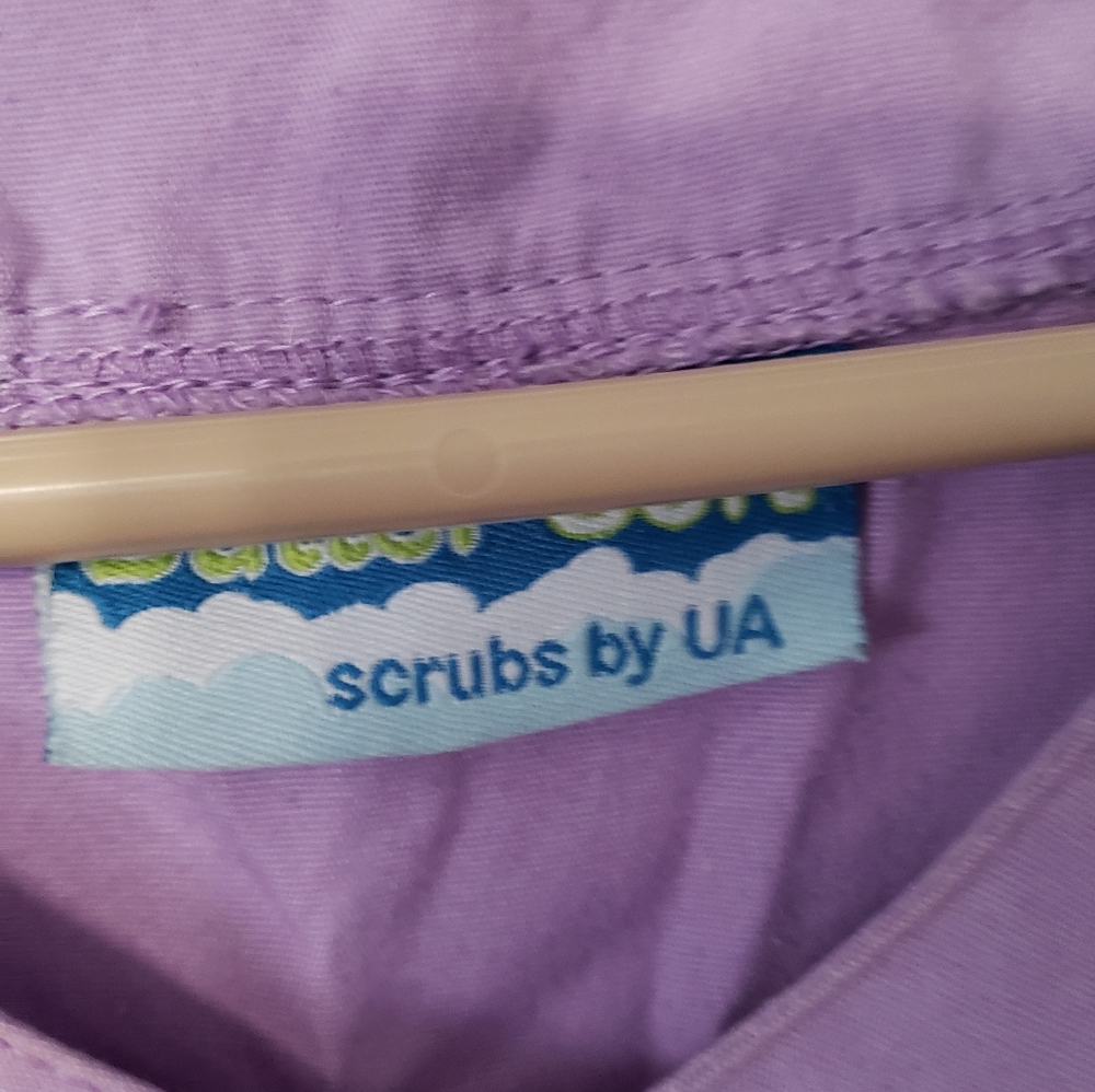 Scrub top - Picture 2 of 2